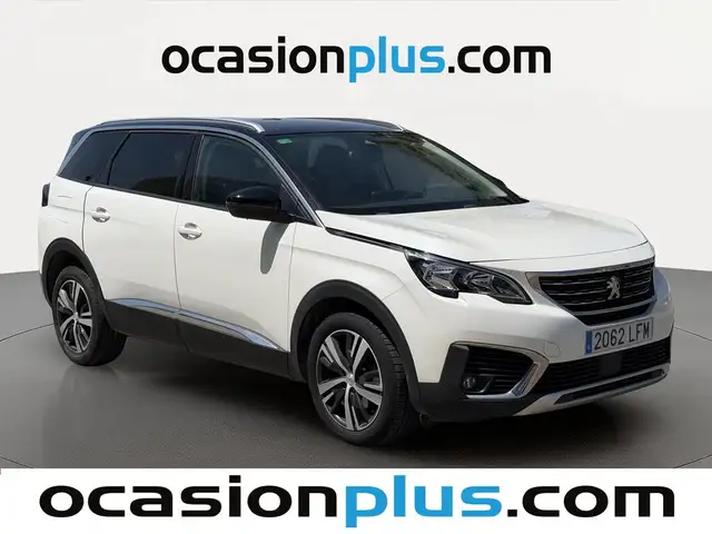 Peugeot 5008 view 2