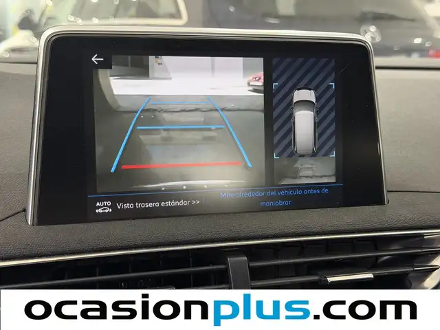 Peugeot 5008 view 9