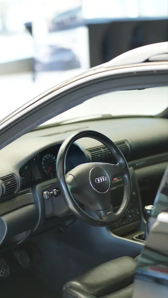 Audi RS4 A4 Avant quattro 2,7, foto 4