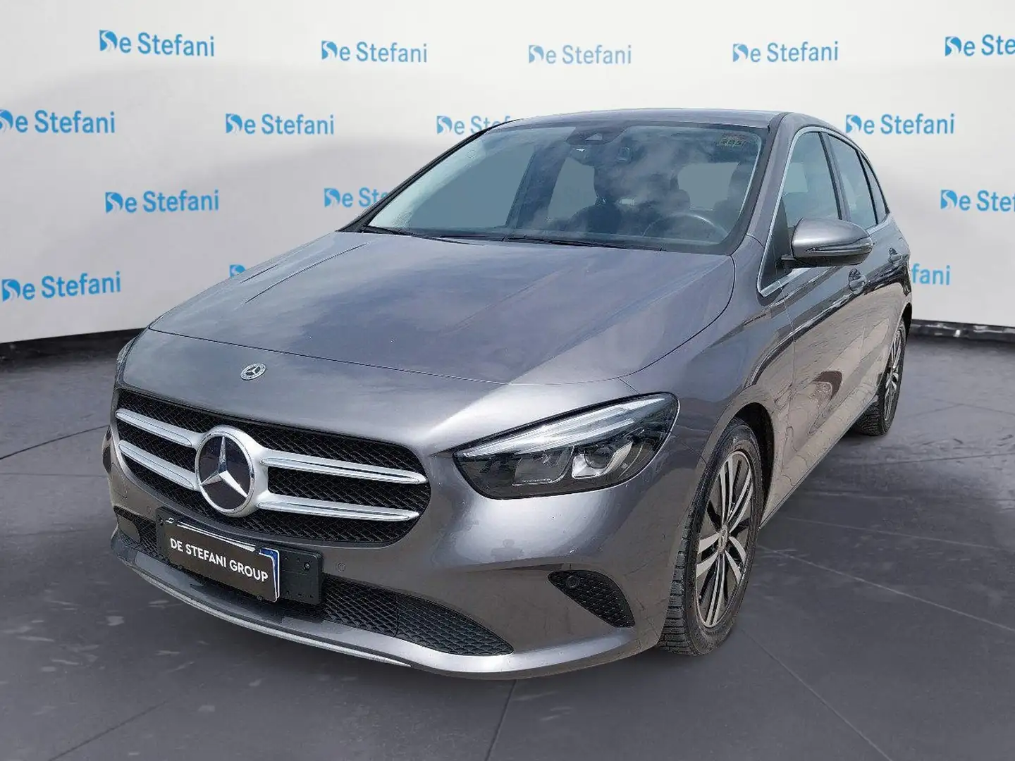 Mercedes-Benz B 180 B 180 d Automatic Sport Plus Gris - 1