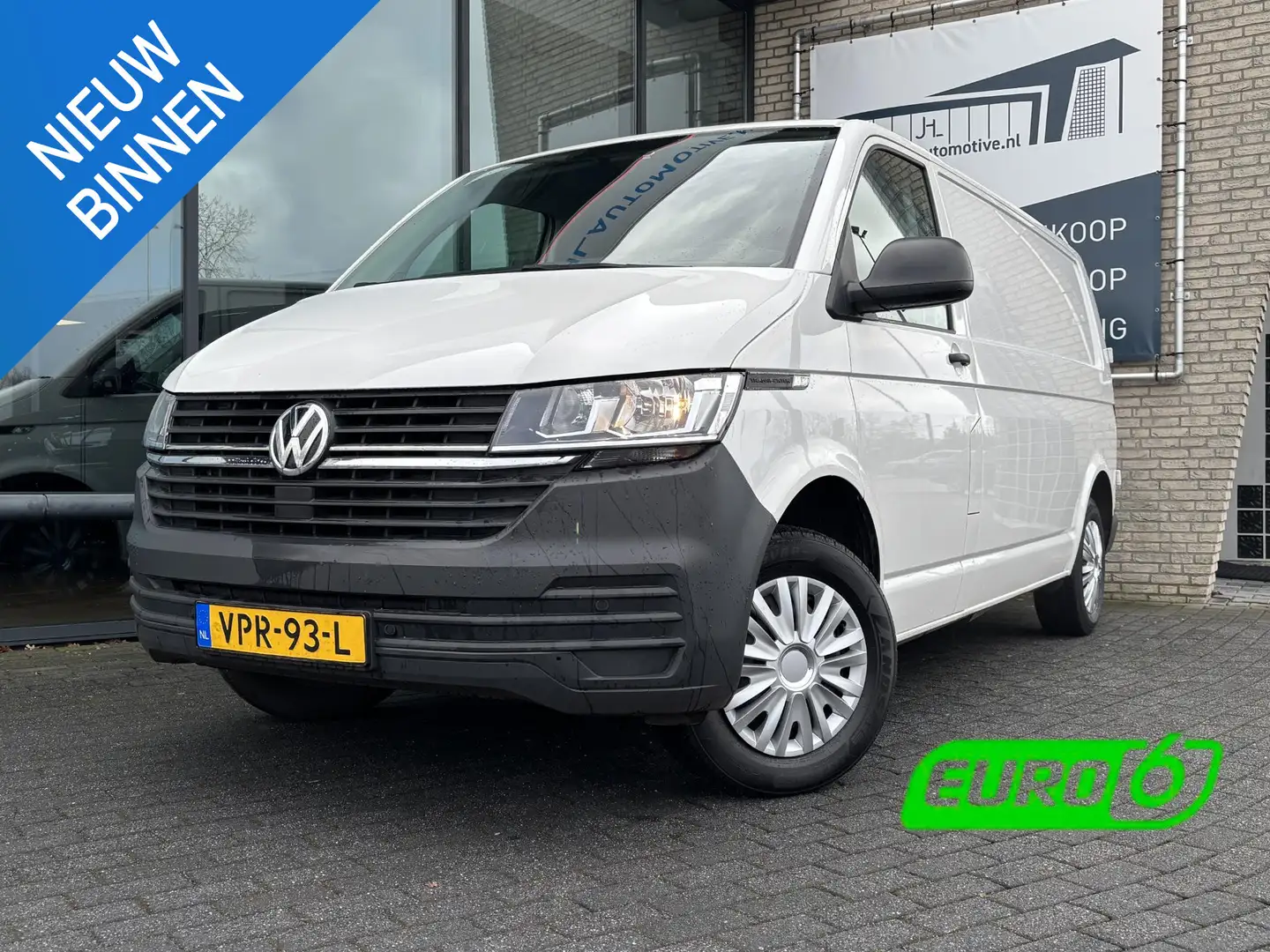 Volkswagen T6.1 Transporter 2.0 TDI L2H1*A/C*3PERS.* Blanc - 1