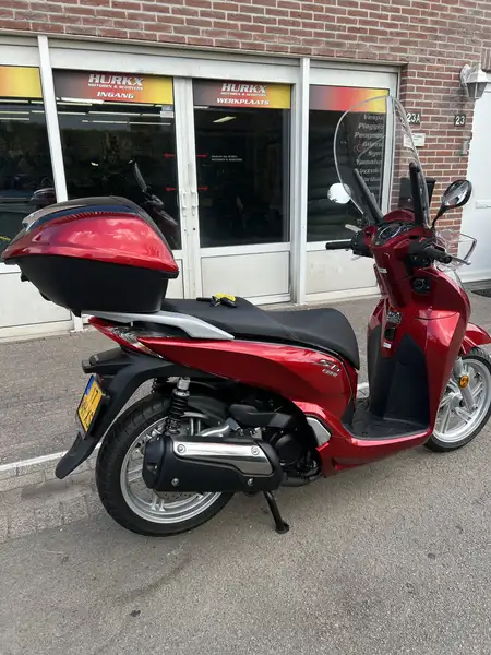 Honda SH 300 - foto 3