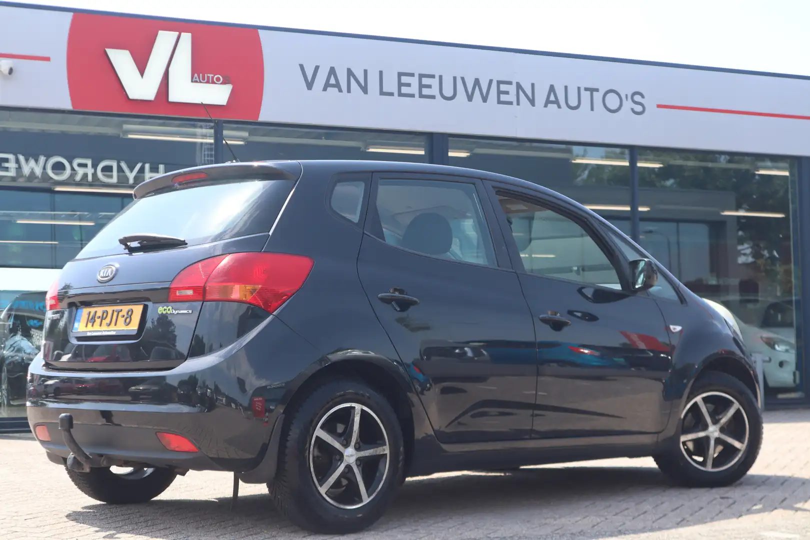 Kia Venga 1.4 CVVT Seven | Trekhaak | Camera | Cruise Zwart - 2
