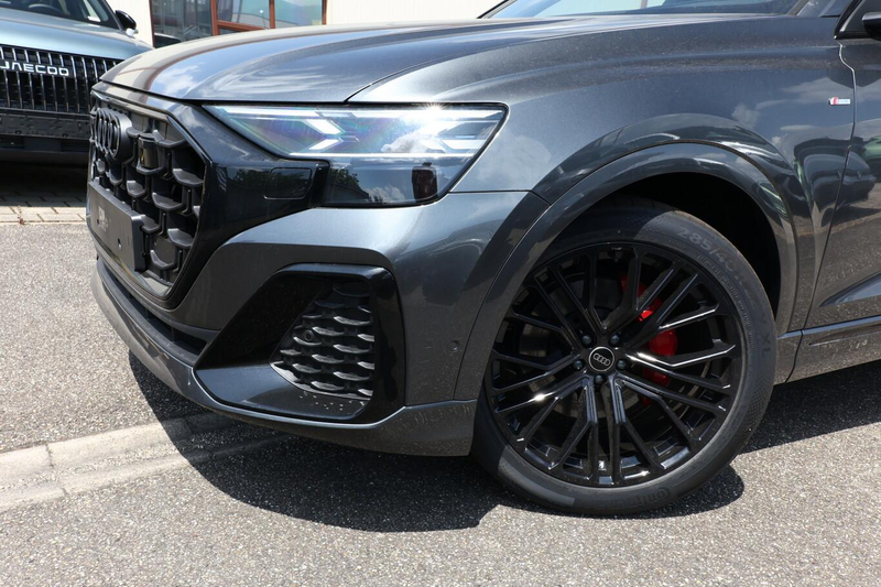 Audi Q8 S line 2xS AssistenzP+ 22Z Laser Pano HUD Klim4... — photo 5