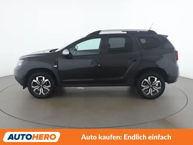 Dacia Duster view 3