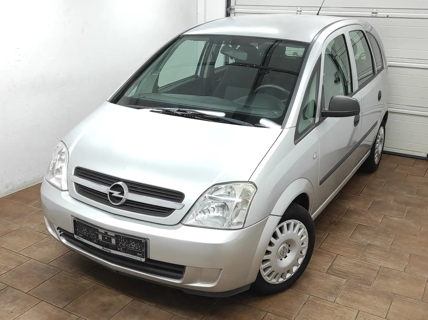 Opel Meriva A 1.6  KLIMA *TÜV NEU* EURO-4 ALLWETTER ISOFIX Šedá - 2