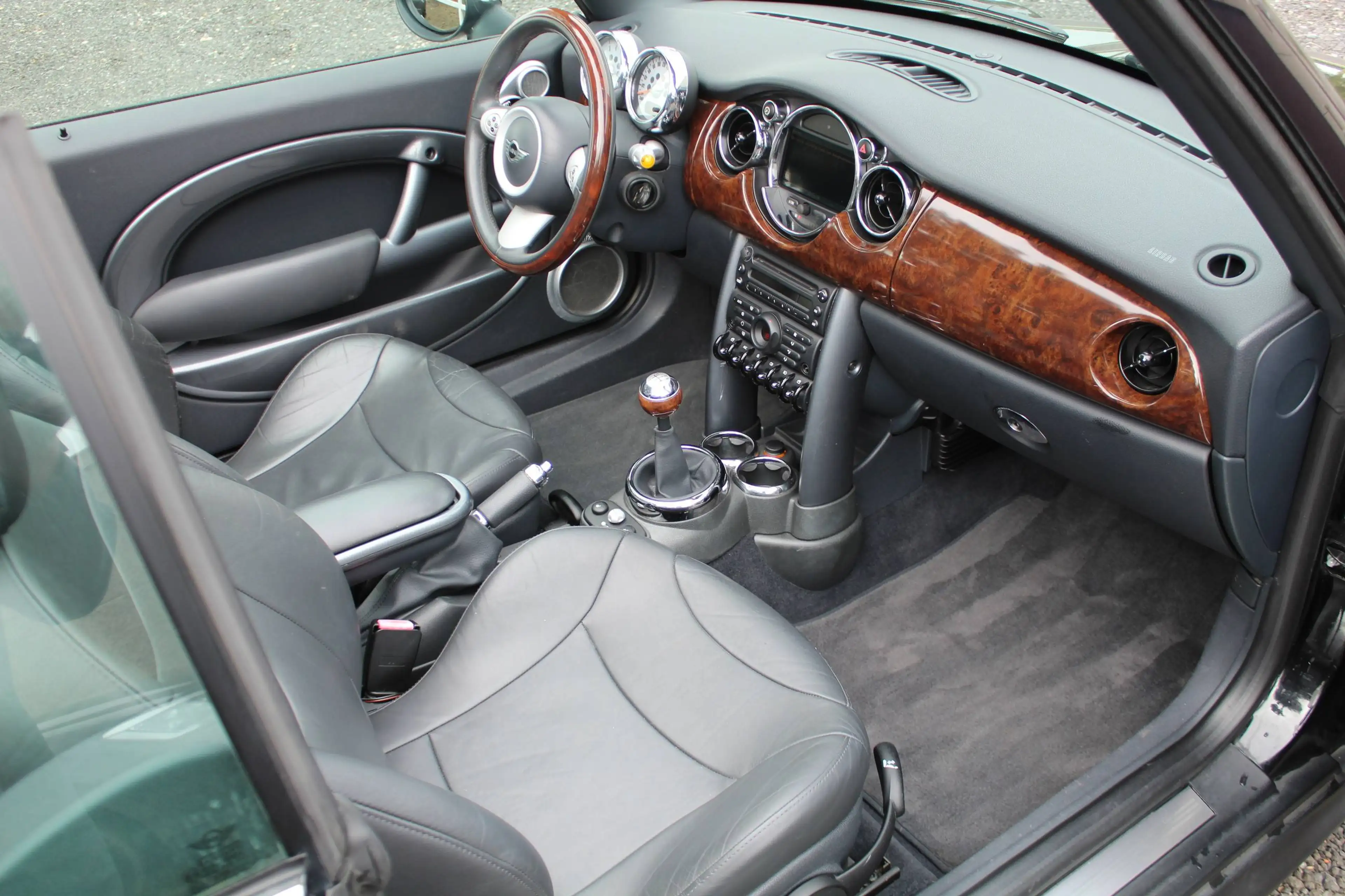 MINI Cooper S Cabrio Full Option * Weinig KM * Als Nieuw — photo 7