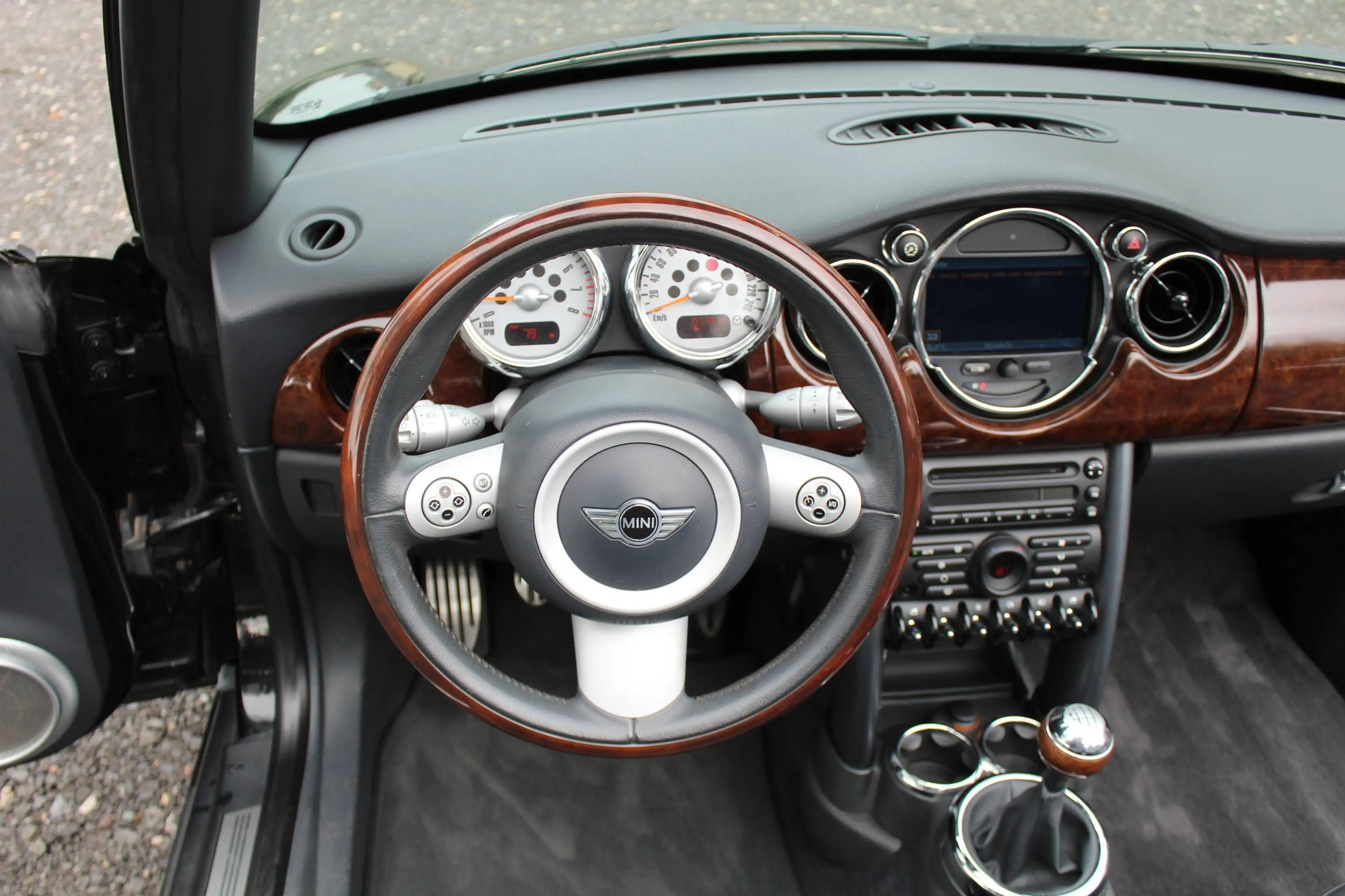 MINI Cooper S Cabrio Full Option * Weinig KM * Als Nieuw — photo 9