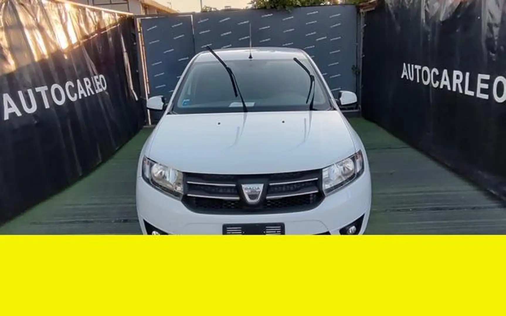Dacia Sandero 1.5 DIESEL 75 CV " CON NAVIGATORE " Bianco - 2