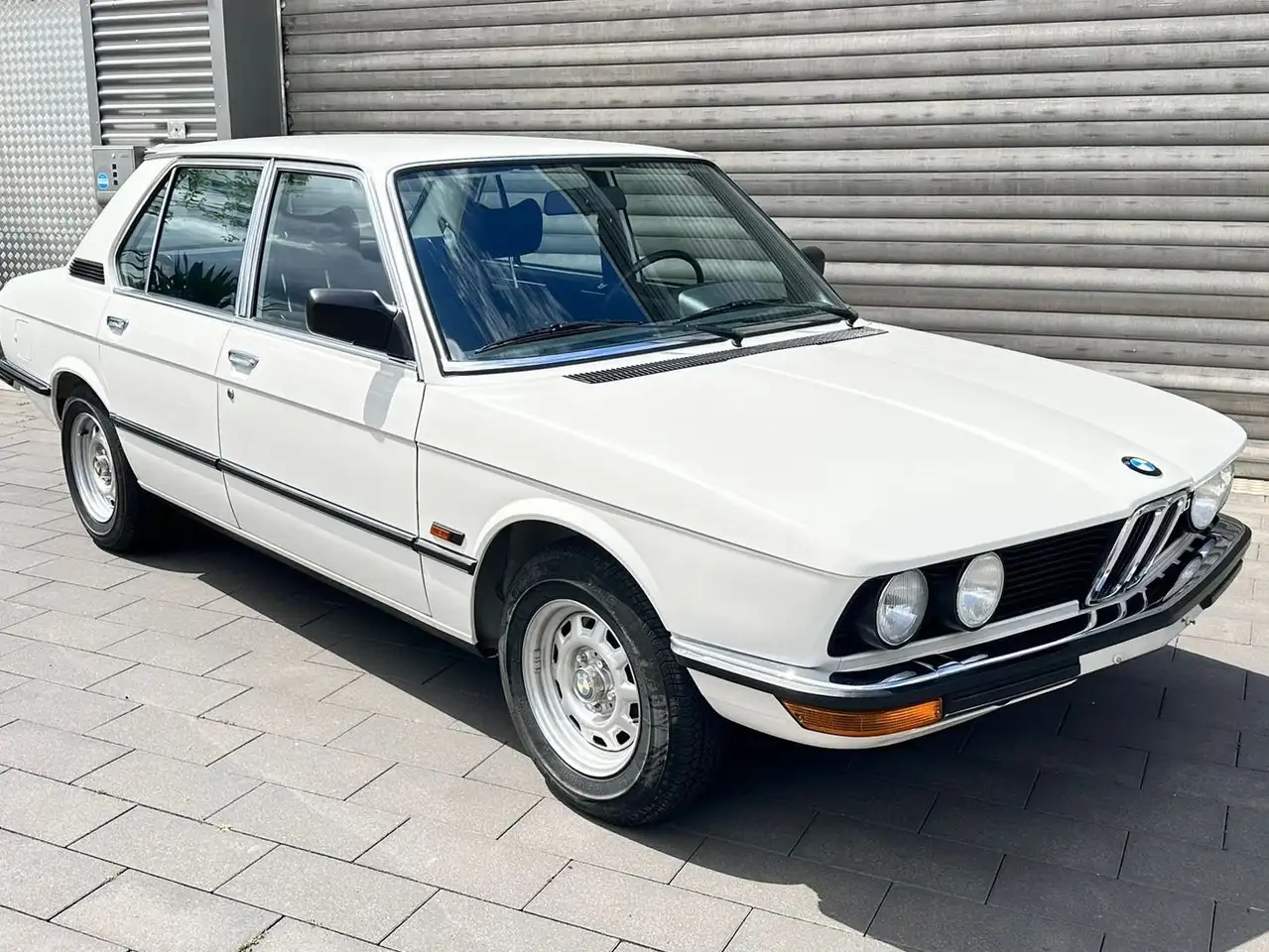 BMW 520/6 E12 1.Hd erst 61Tkm, Rostfrei im Erstlack!!, foto 12