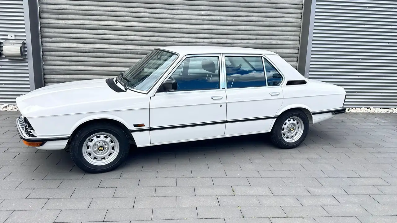 BMW 520/6 E12 1.Hd erst 61Tkm, Rostfrei im Erstlack!!, foto 8