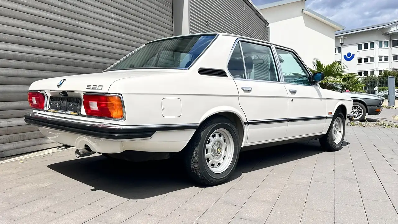 BMW 520/6 E12 1.Hd erst 61Tkm, Rostfrei im Erstlack!!, foto 6
