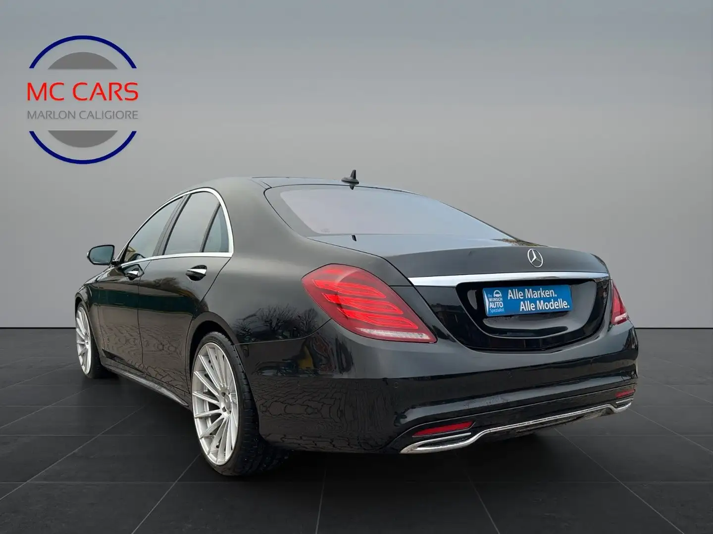Mercedes-Benz S 350 BlueTec / d 4Matic /AMG/Panorama/Keyless Černá - 2