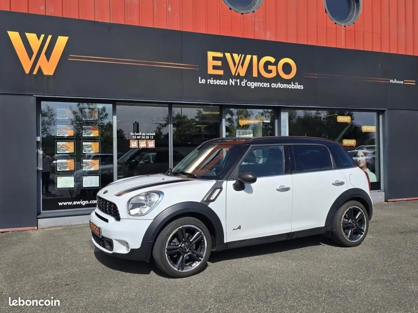 MINI Cooper Countryman 2.0 SD 143ch COOPER ALL4 Blanc - 1