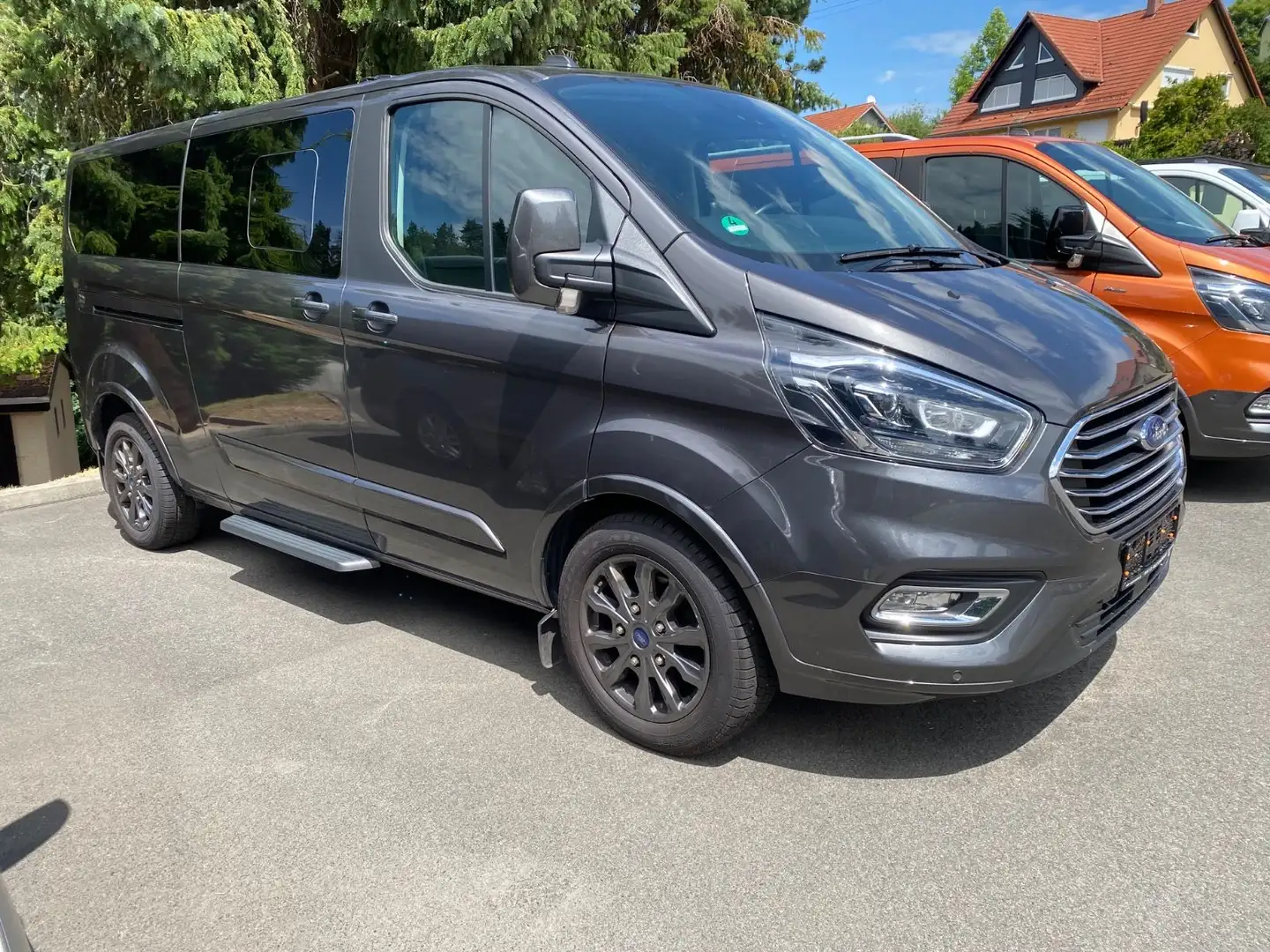 Ford Tourneo Custom Titanium X L2+8 Sitz+Standheizung Grau - 1