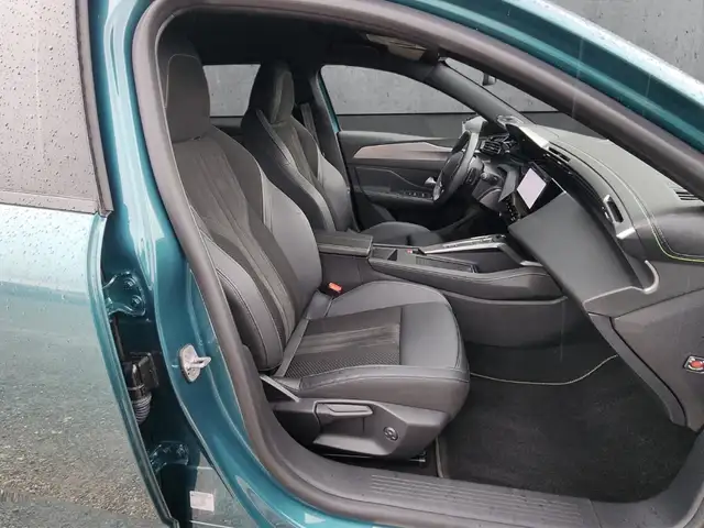 Peugeot 308 SW view 13