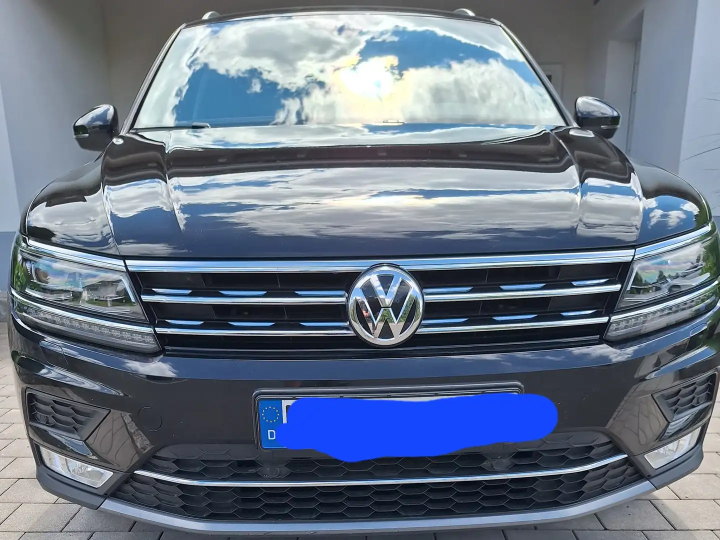 Volkswagen Tiguan Tiguan 2.0 TDI SCR (BlueMotion Technology)Highline Schwarz - 1