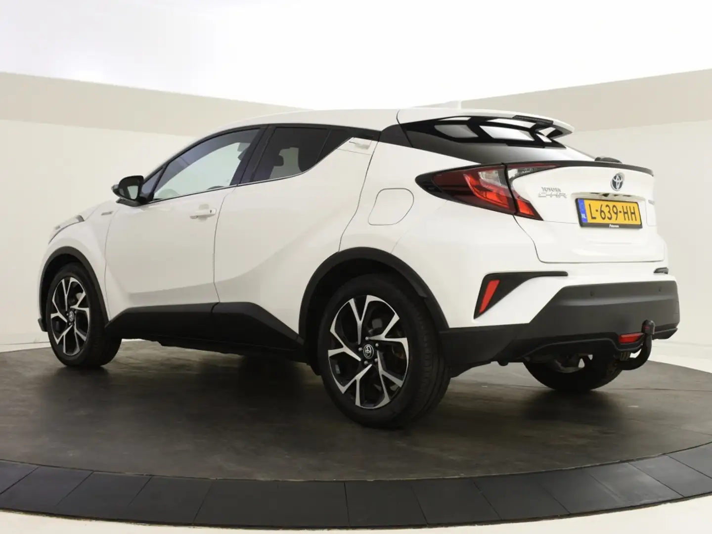 Toyota C-HR 1.8 Hybrid Style | Trekhaak | JBL | BLS | Parkeers Wit - 2