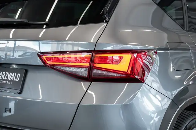 Cupra Ateca view 8