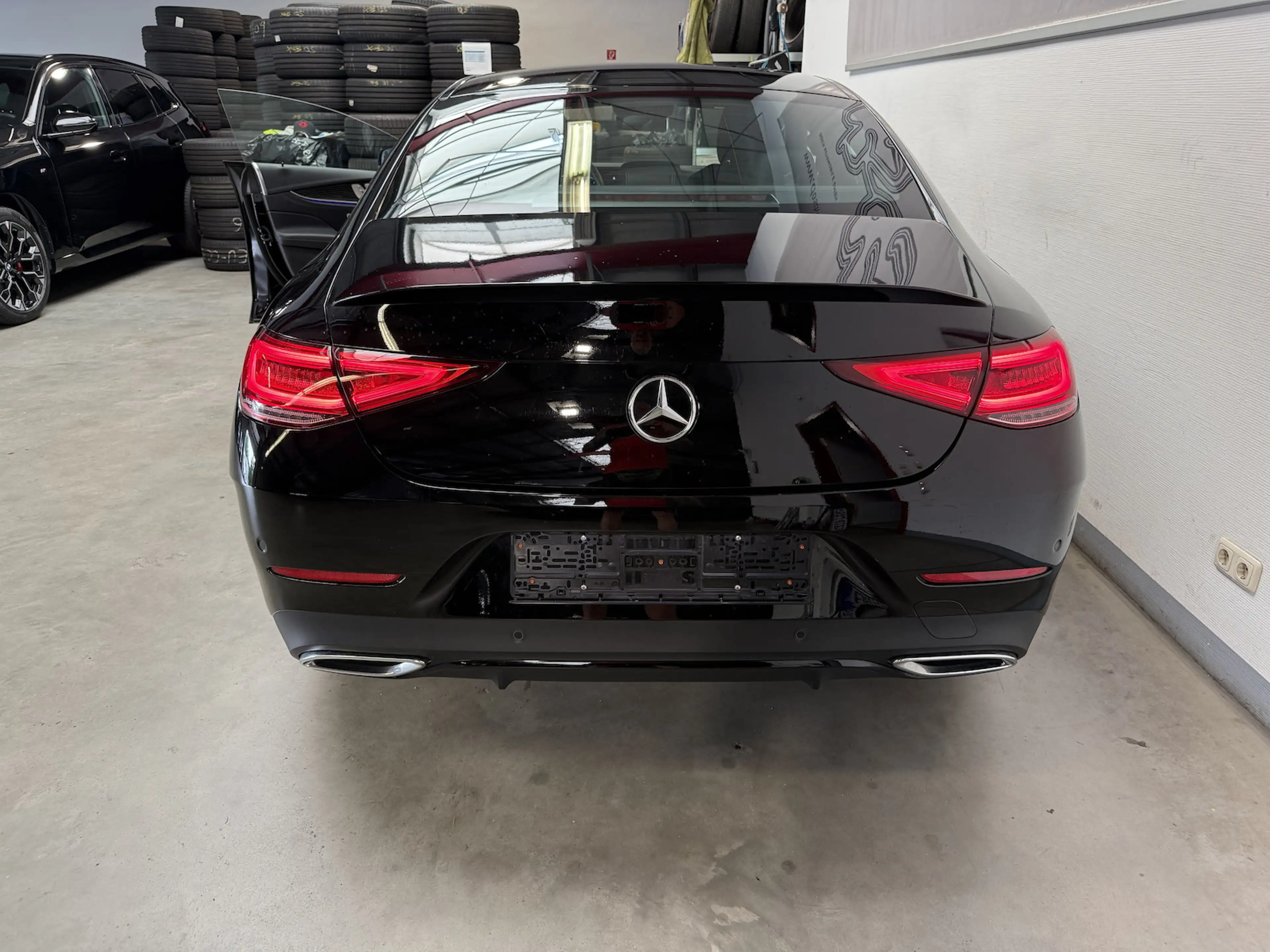 Mercedes-Benz CLS 300 d 4M AMG/KEYL./MEMORY/BURM/Softcl./Park Paket — photo 10
