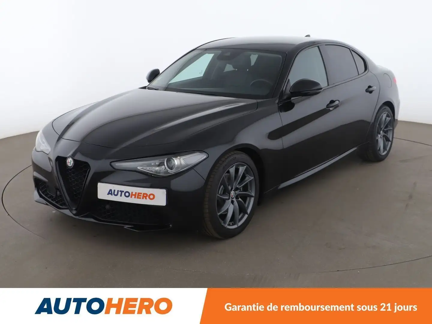 Alfa Romeo Giulia 2.2 Super AT8 Noir - 1