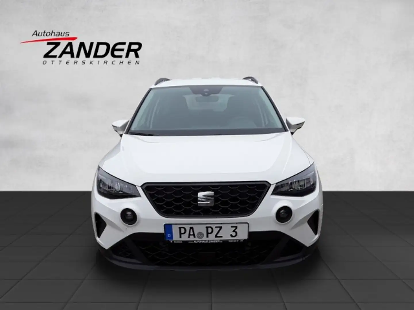 SEAT Arona Reference TSI Klima Full Link Sitzheizung Weiß - 2