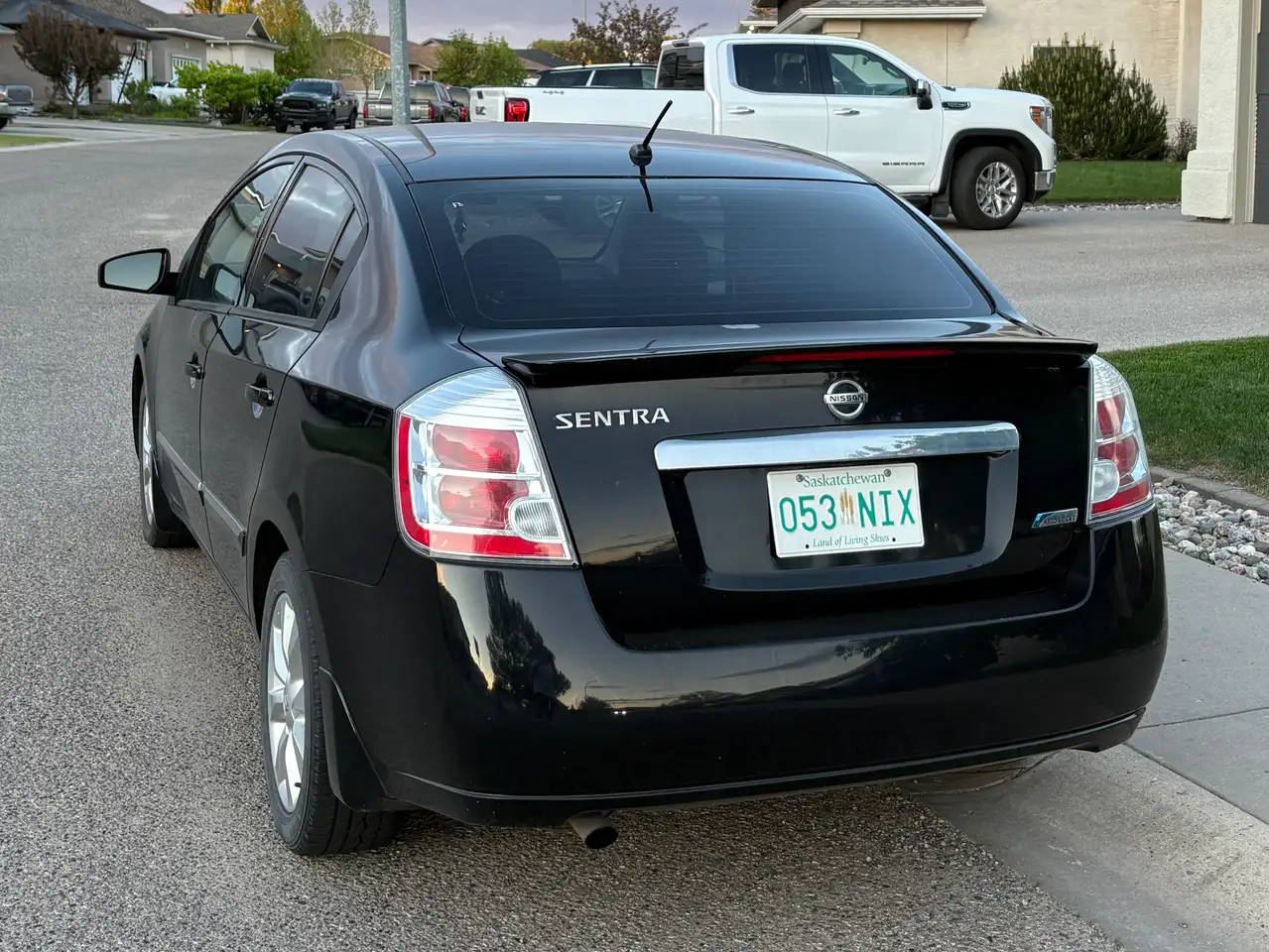 Nissan Sentra fotografie Nissan Sentra
