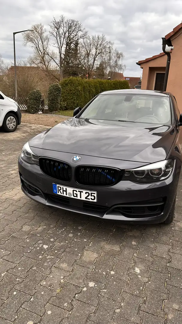 BMW 330 3er GT Diesel 330d xDrive GT Aut. Advantage Gris - 2