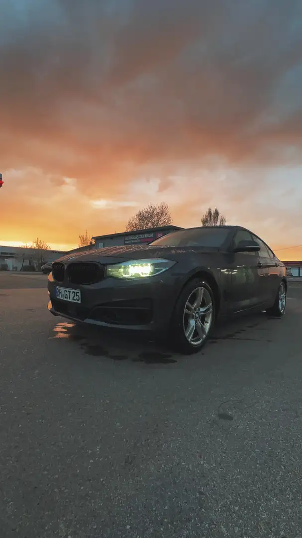 BMW 330 3er GT Diesel 330d xDrive GT Aut. Advantage Gris - 1