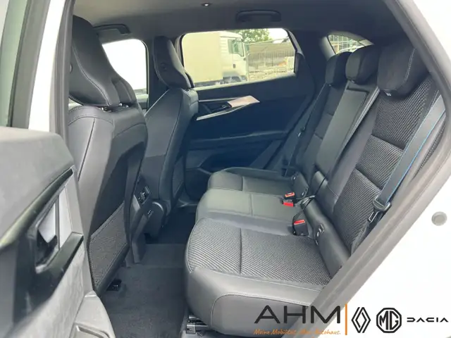 Renault Austral view 12