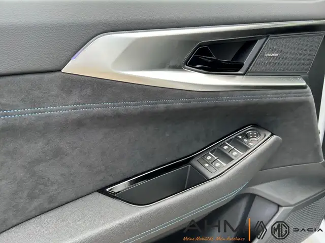 Renault Austral view 19