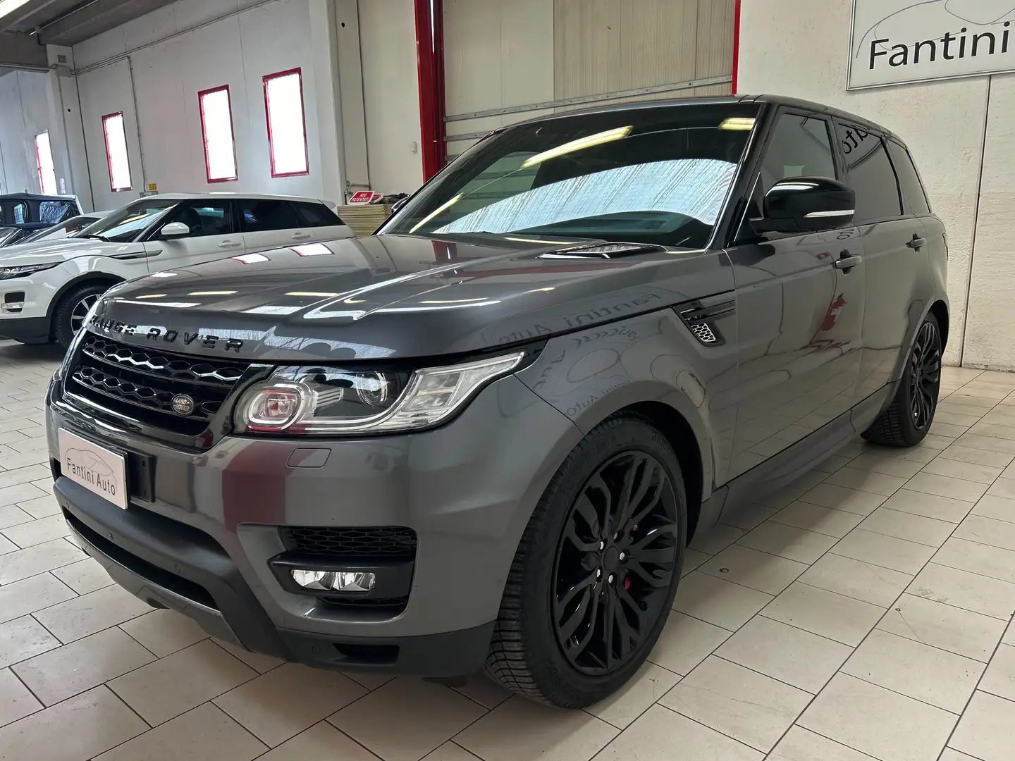 Land Rover Range Rover Sport HSE Dynamic 3.0 sdV6 306cv auto-LEGGI SOTTO Grau - 2