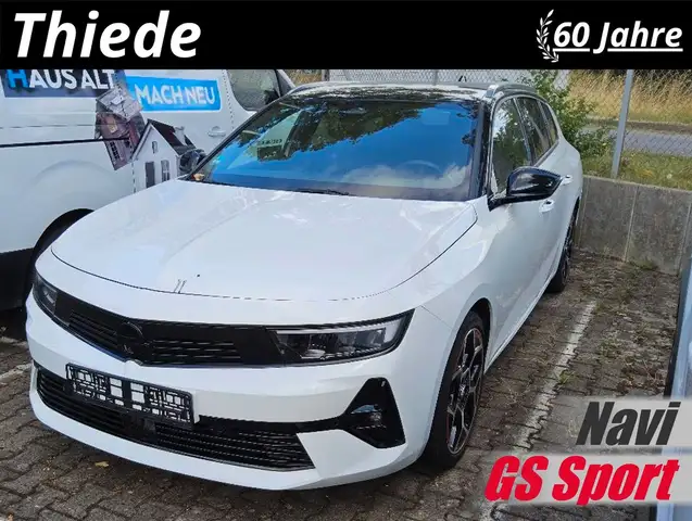 Opel Astra main image
