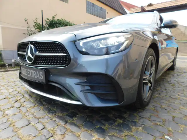 Mercedes-Benz E 220 E 220de T 4Matic AMG Line Top Ausstattung+AHK,1.Hd.S-Heftg.,