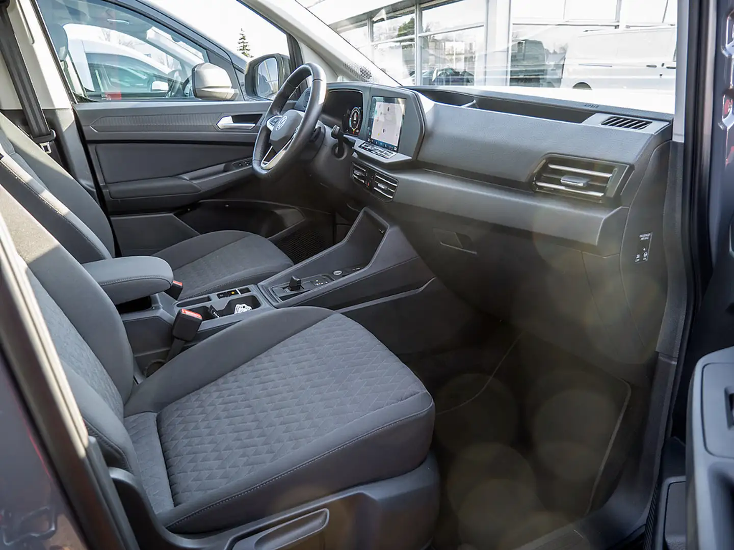 Volkswagen Caddy Maxi 2.0 TDI Life PDC SHZ ACC 7-SITZER Grau - 2