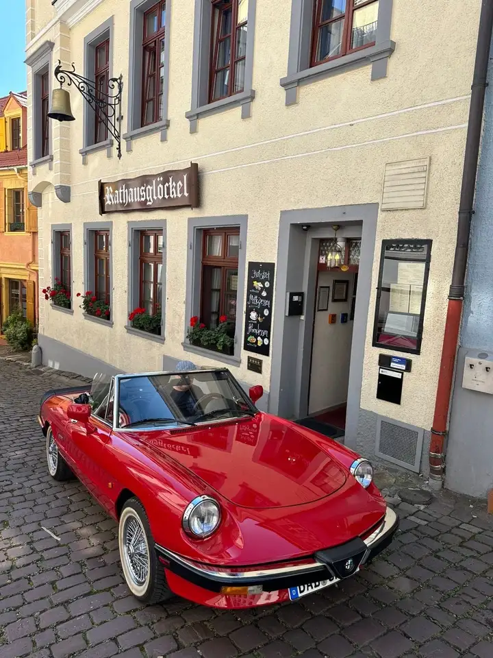 Alfa Romeo Spider 1.6, foto 1