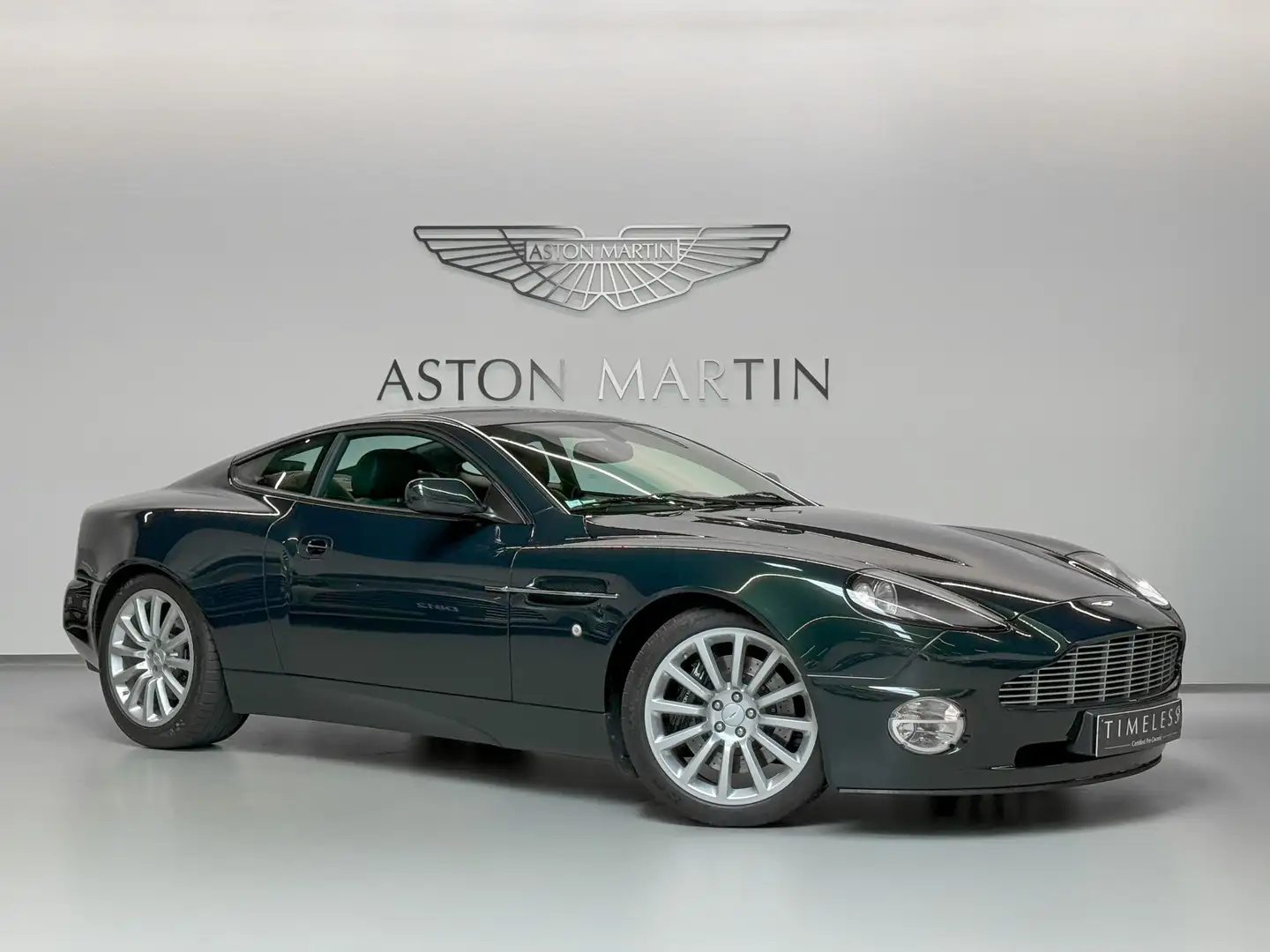 Aston Martin Vanquish Vanquish V12 | Aston Martin Brussels Zöld - 1