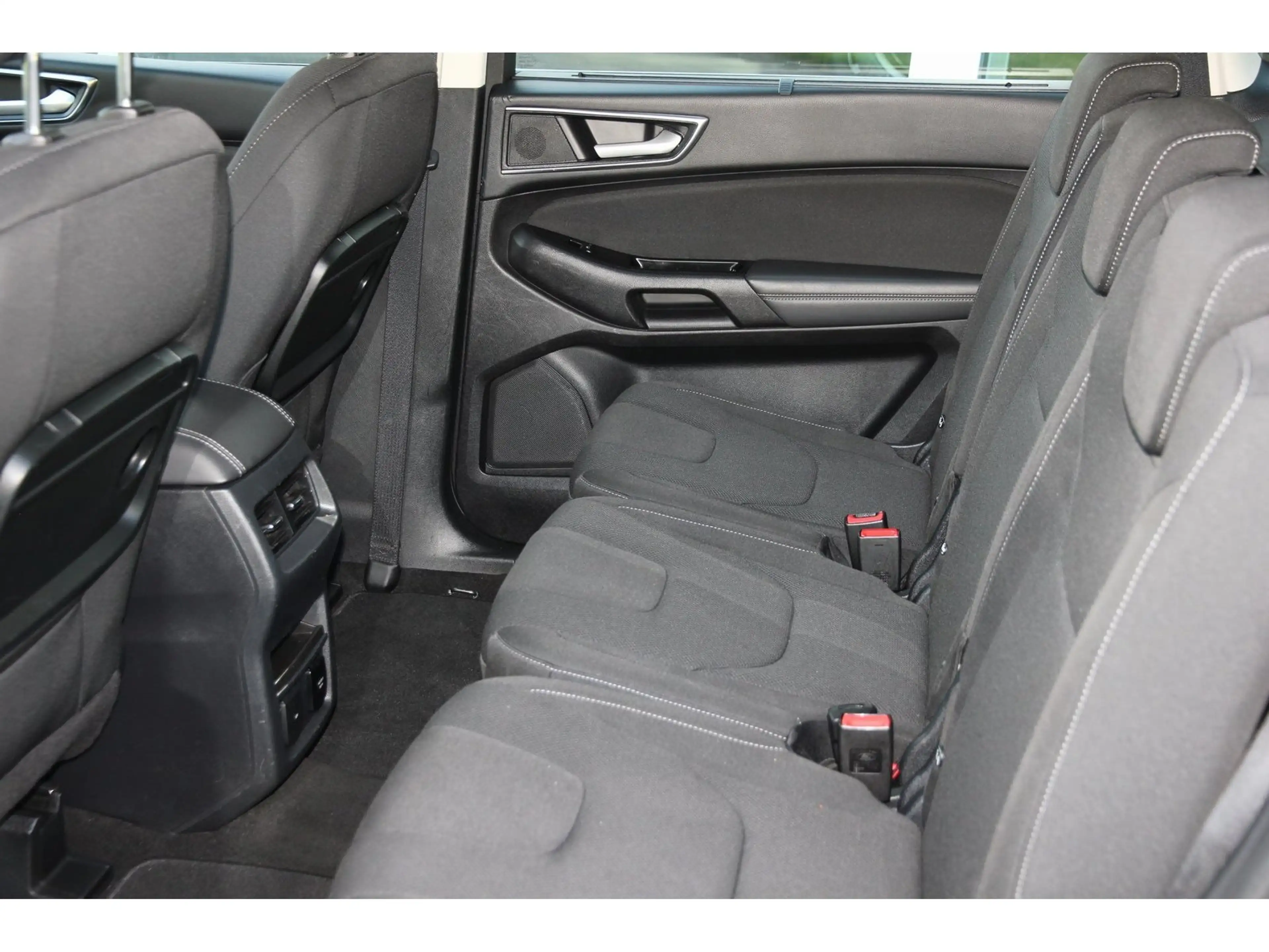 Ford S-Max 2.0 TDCi Titanium Automatik Navi RFK SHZ — photo 8
