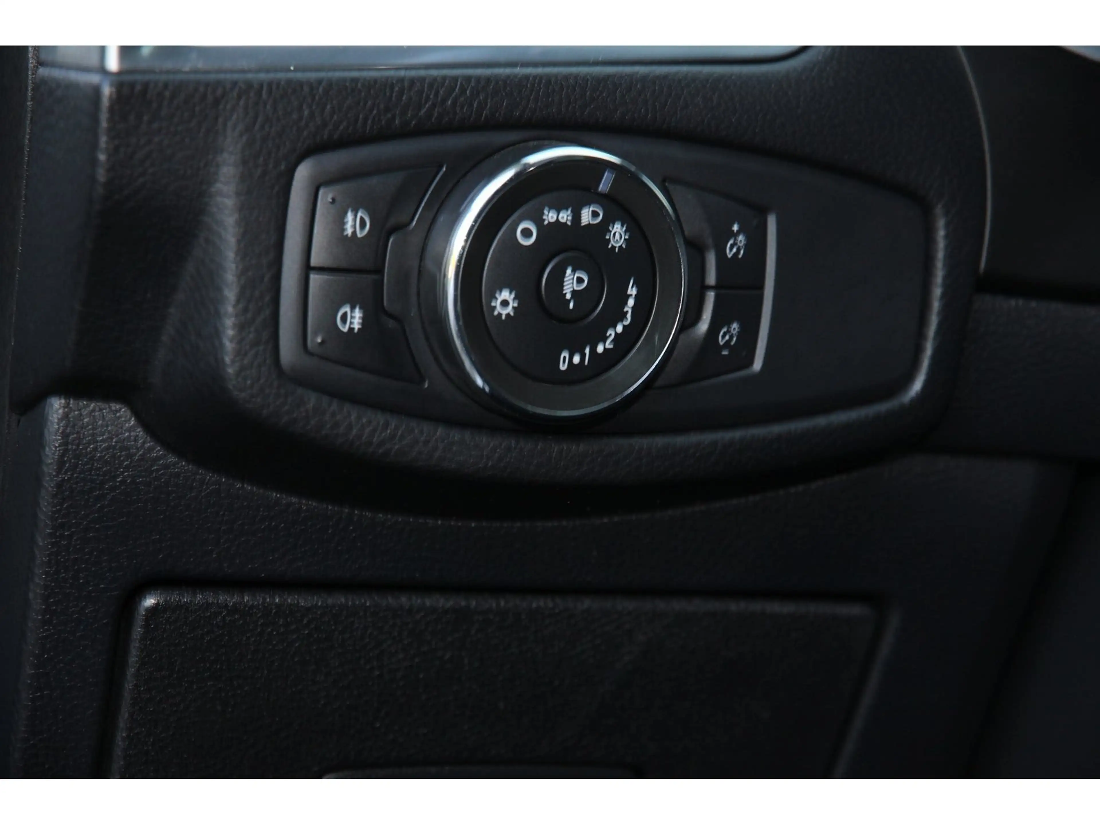 Ford S-Max 2.0 TDCi Titanium Automatik Navi RFK SHZ — photo 15