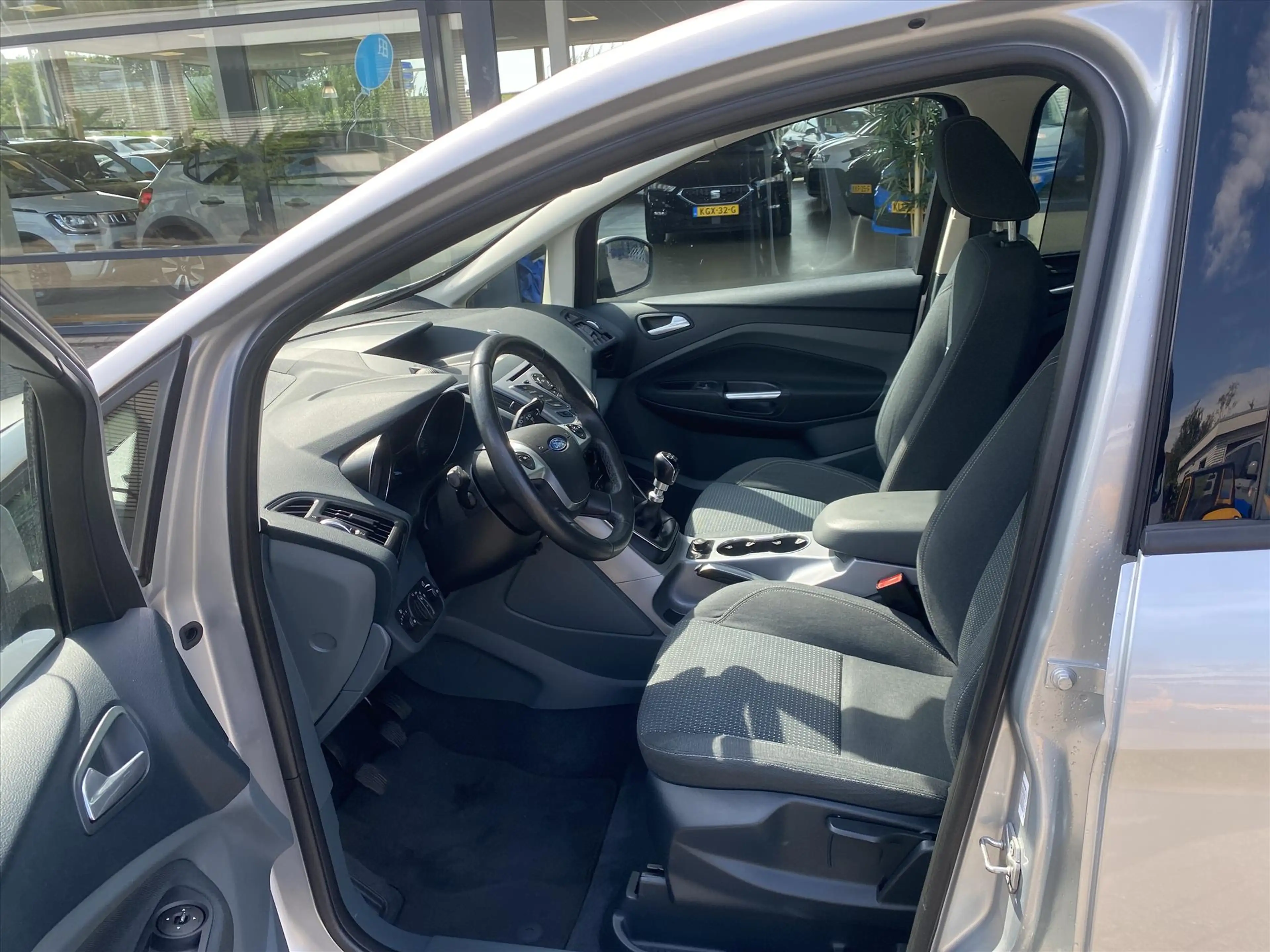 Ford C-Max 1.0 EcoBoost 100pk Ambiente — photo 16