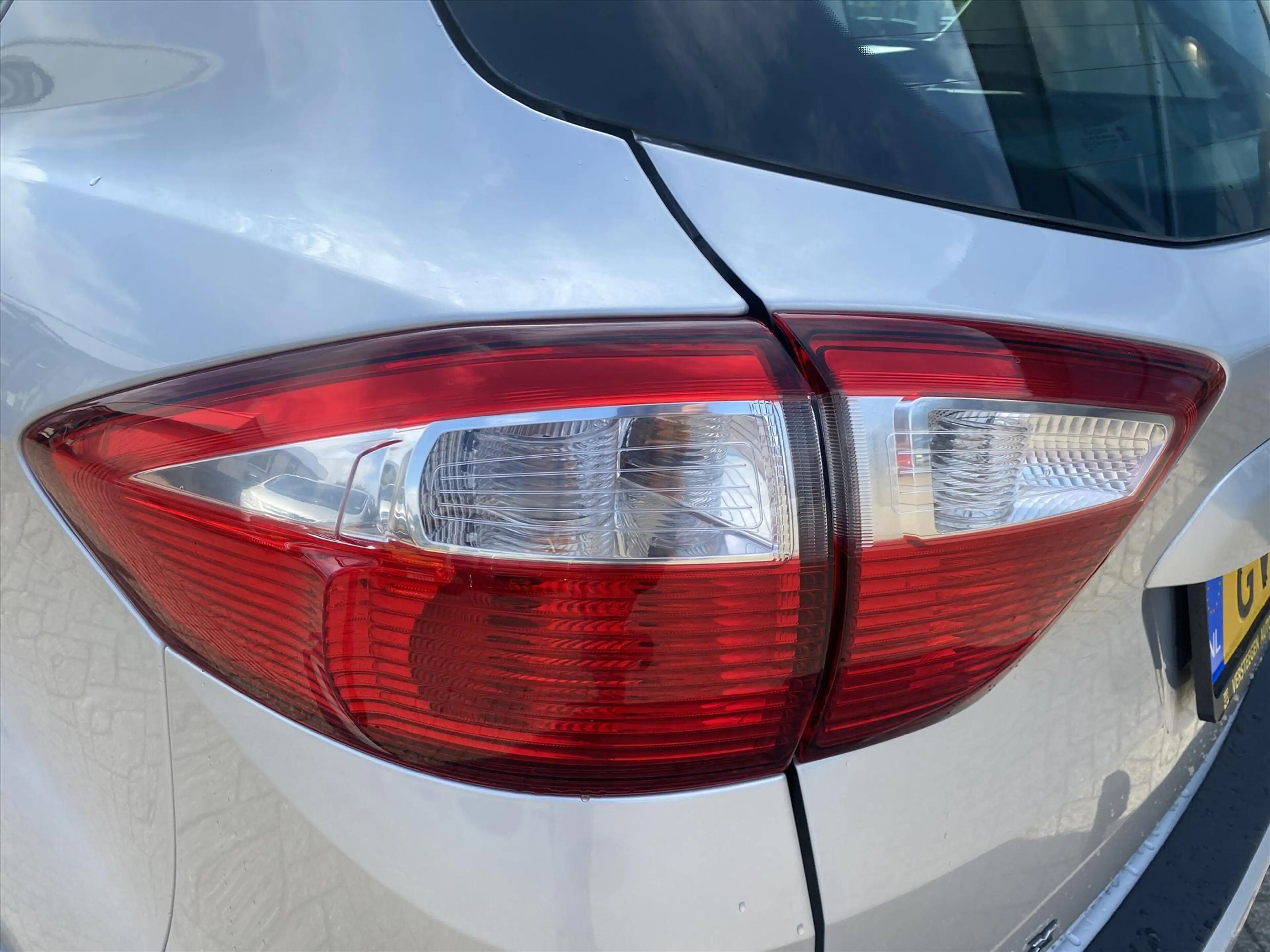 Ford C-Max 1.0 EcoBoost 100pk Ambiente — photo 11
