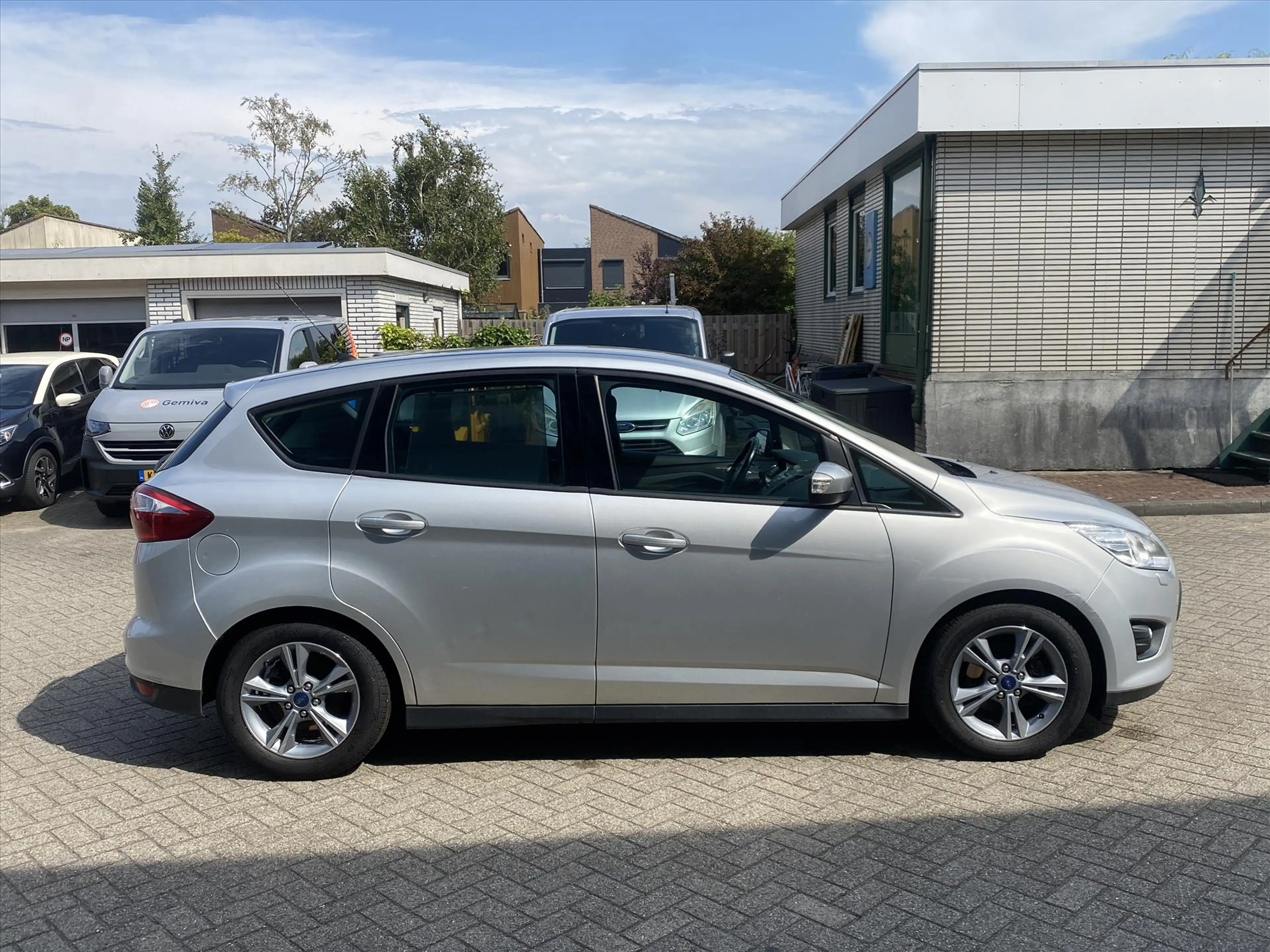 Ford C-Max 1.0 EcoBoost 100pk Ambiente — photo 6