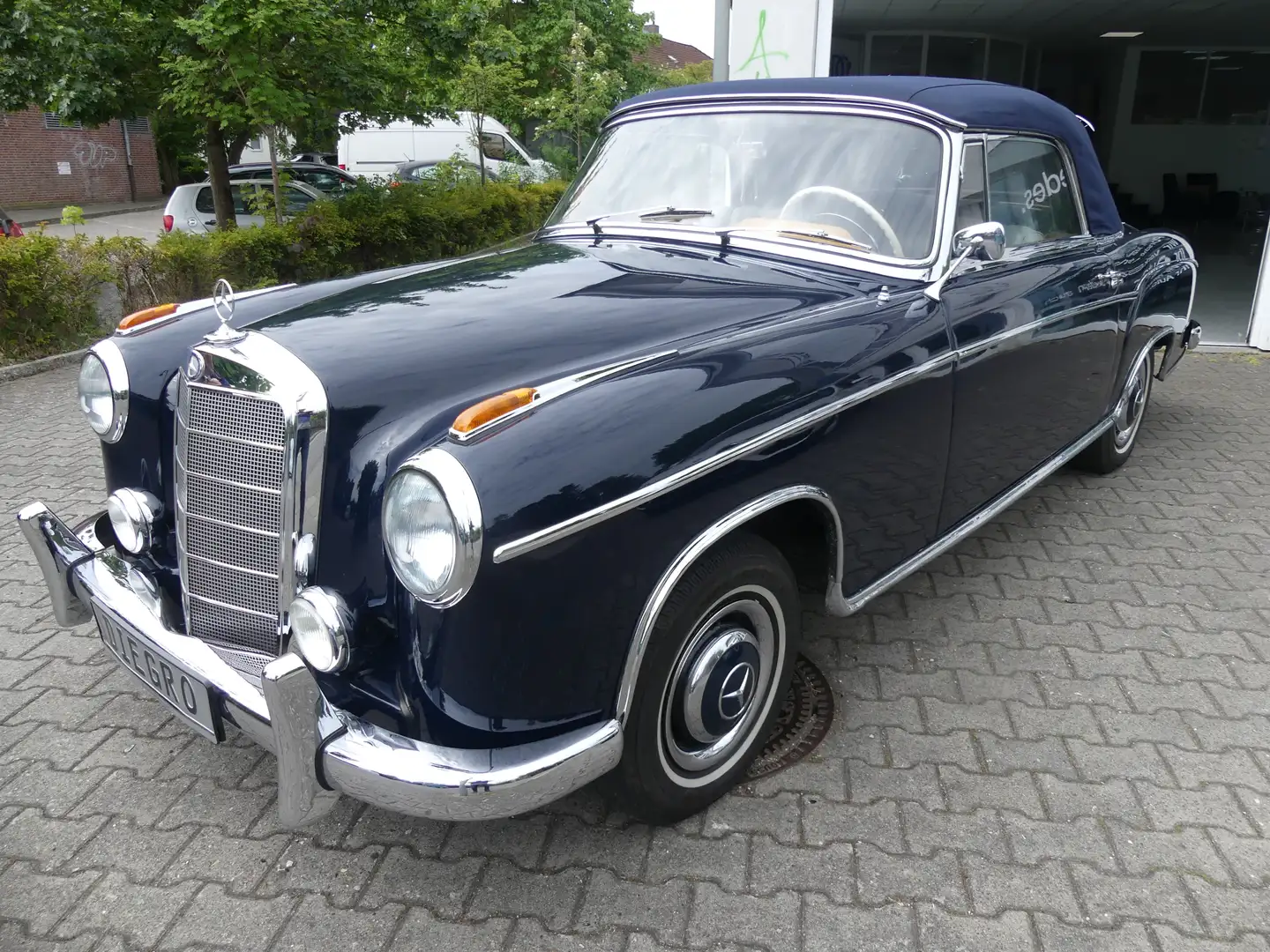 Mercedes-Benz 220 S Ponton Cabrio * Gutachten 2- Niebieski - 2