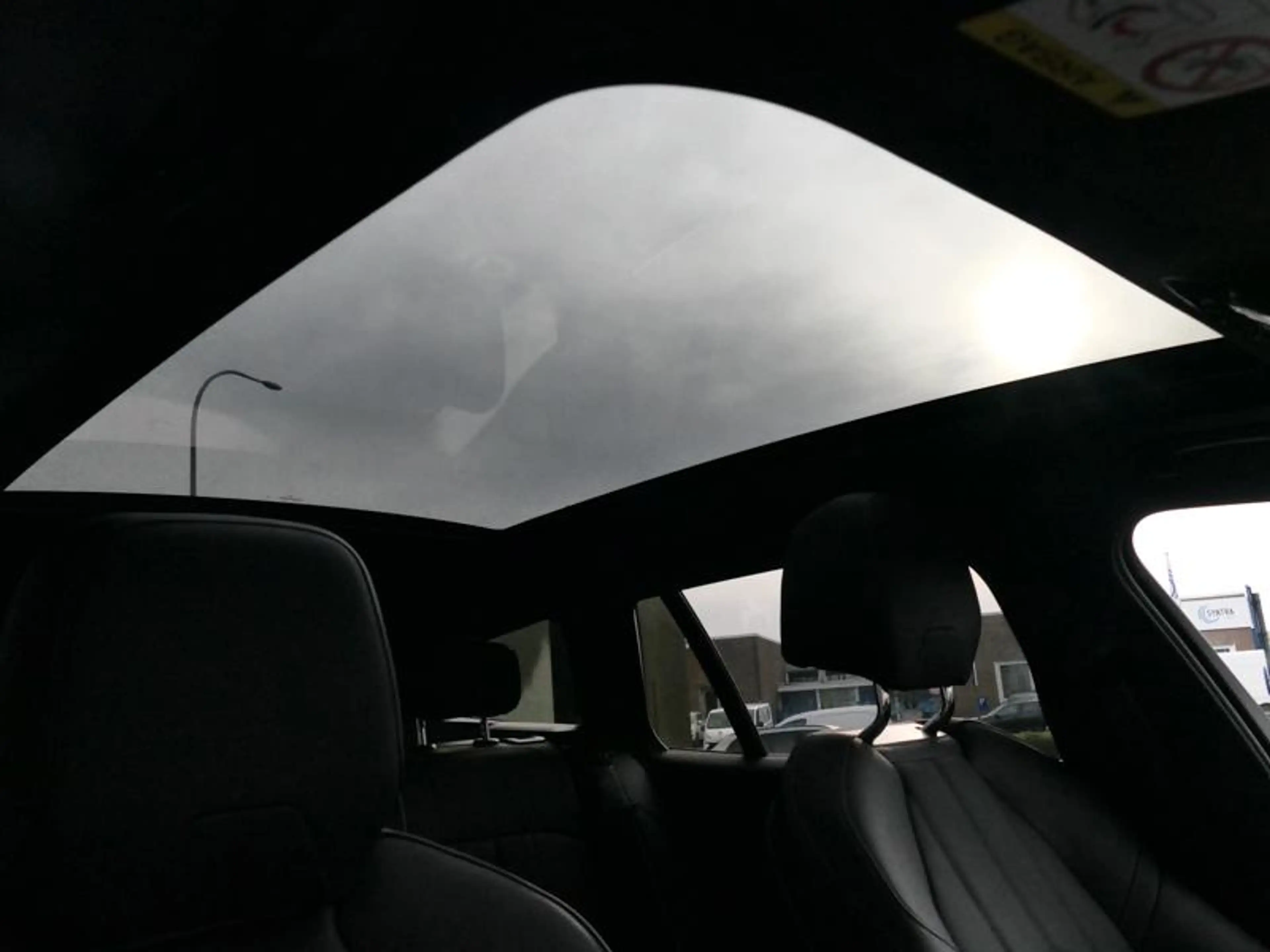BMW i5 eDrive40 Touring M Sport PRO | PANO — photo 10