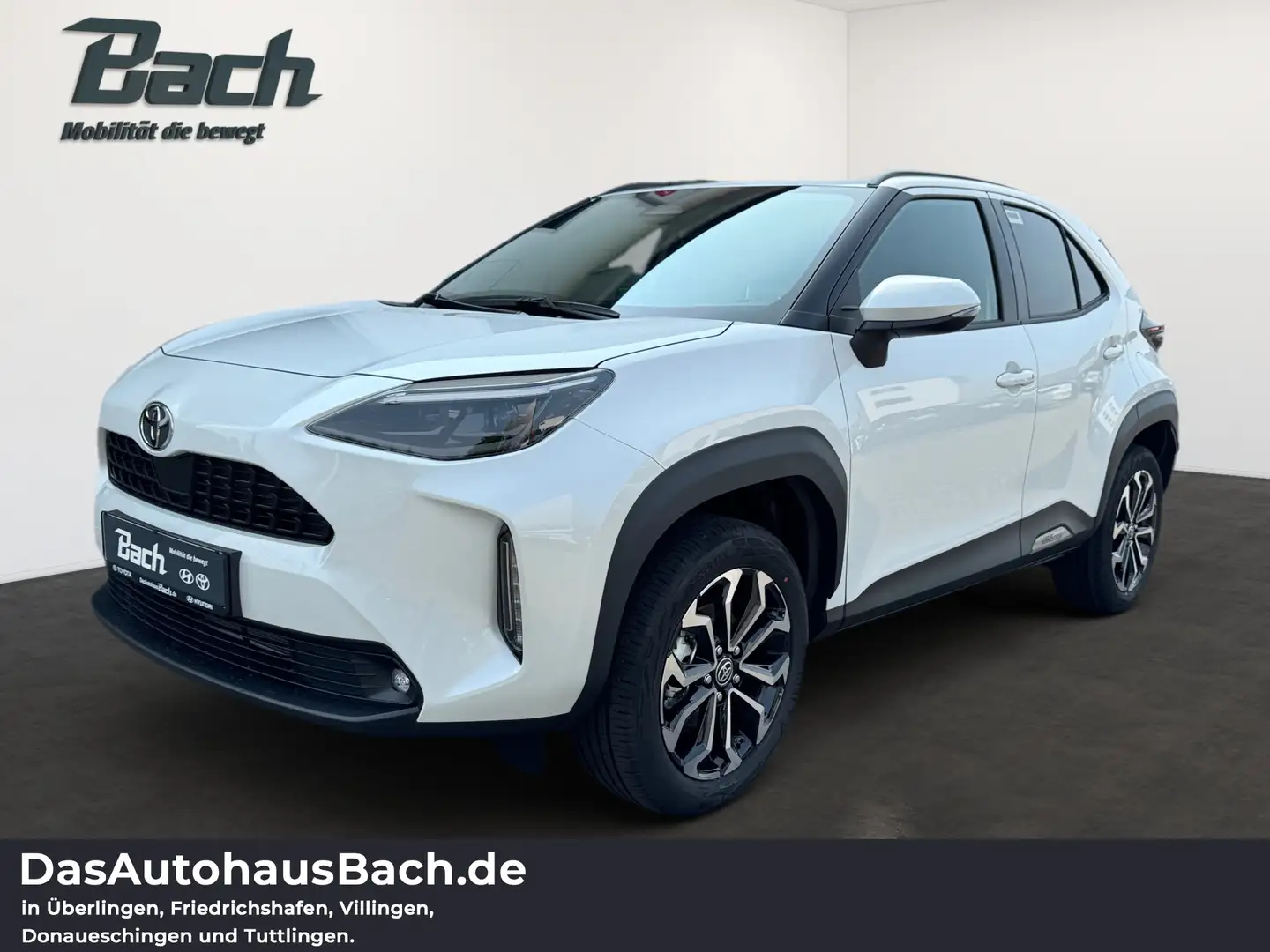 Toyota Yaris Cross 1,5 Hybrid Teamplayer Winter-Paket Weiß - 1