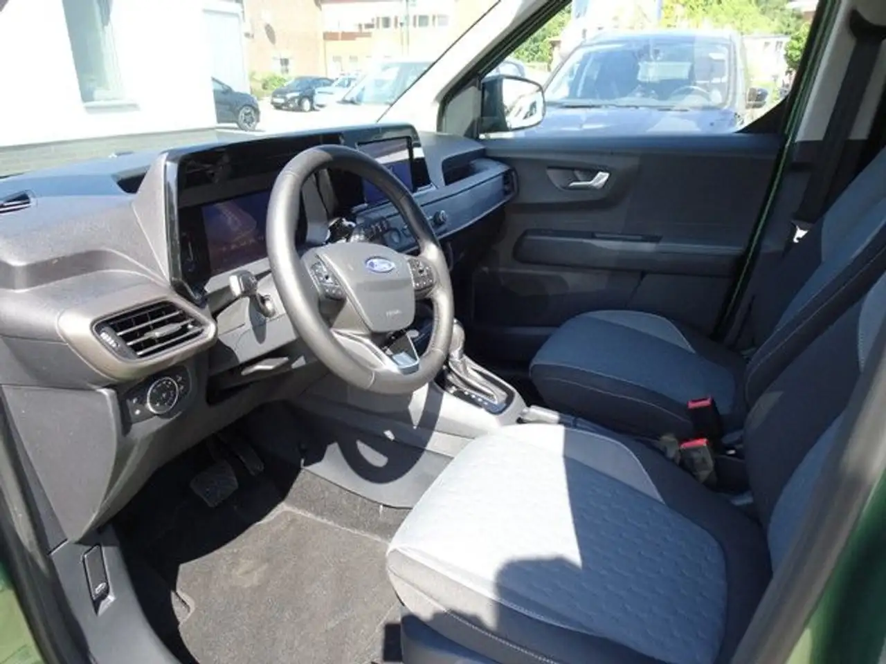 Ford Tourneo Courier 2026 — фото 12
