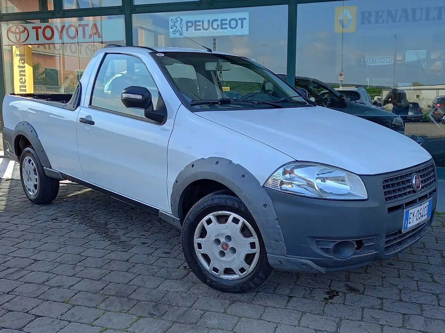 Fiat Strada 1.3 MJET WORKING Alb - 1
