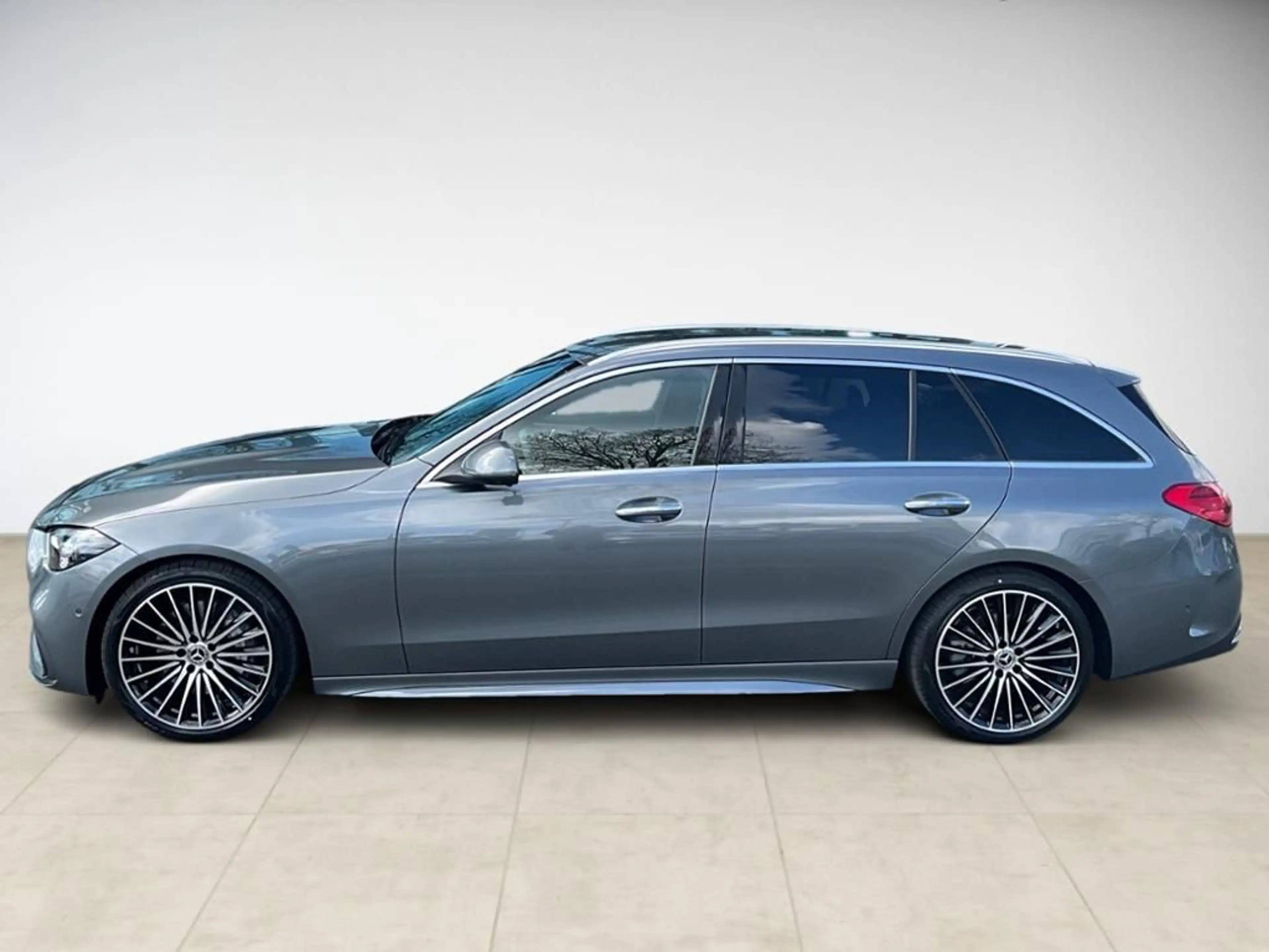 Mercedes-Benz C 200 T Edition AMG 360 ACC AHK AUT Akustikglas — photo 5