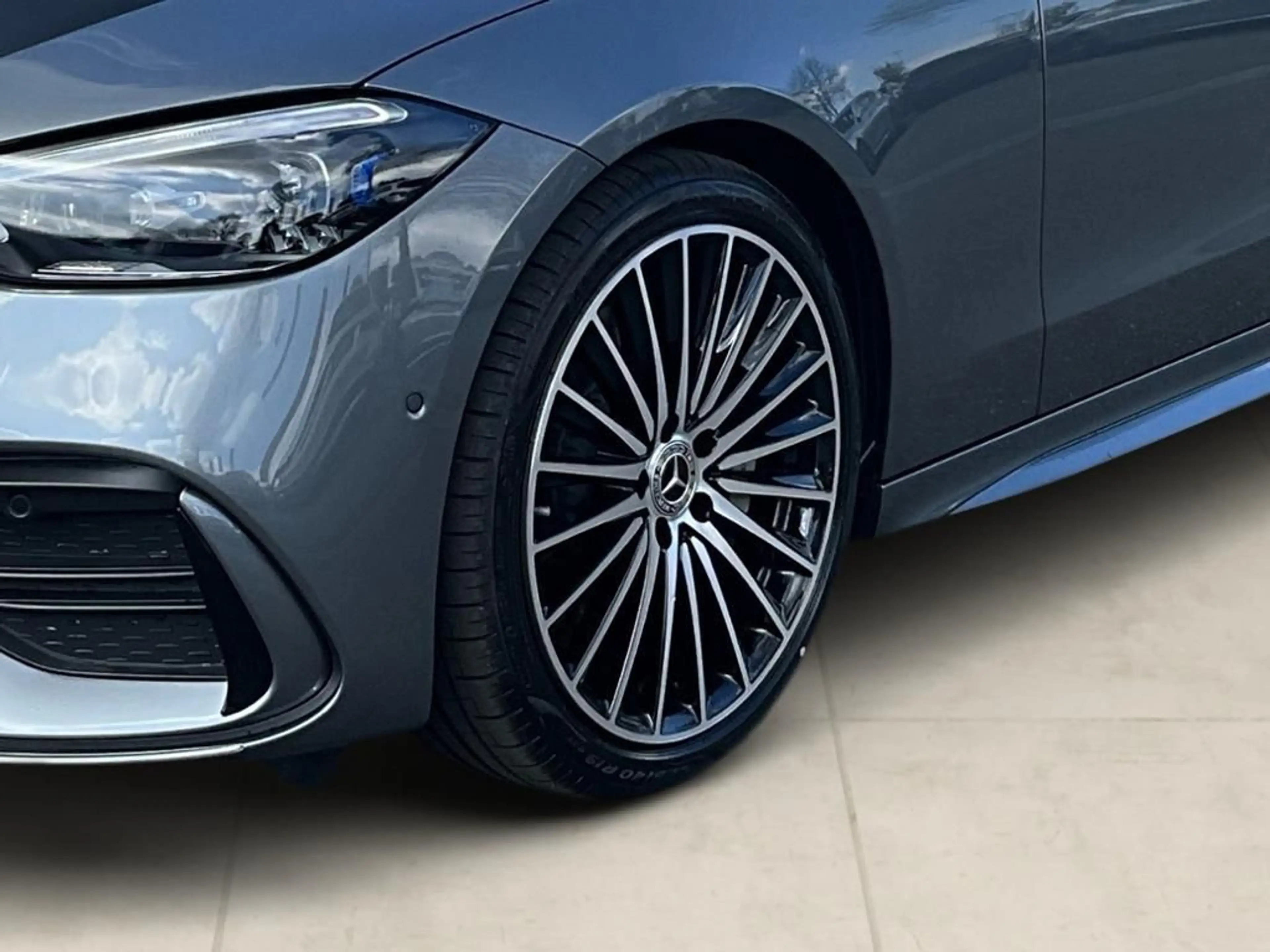 Mercedes-Benz C 200 T Edition AMG 360 ACC AHK AUT Akustikglas — photo 11