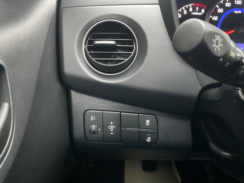 Hyundai i10 1.2 Trend incl. BigDeal Inspektionspaket — photo 14